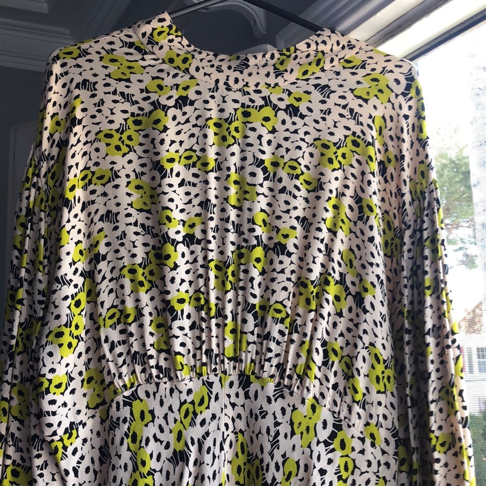 Ghost Anais Poppy Floral Lime Dress